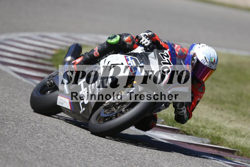 /15 22.05.2026  Plüss Moto Sport  Discover the Bike ADR /Gruppe rot - Race 3/270